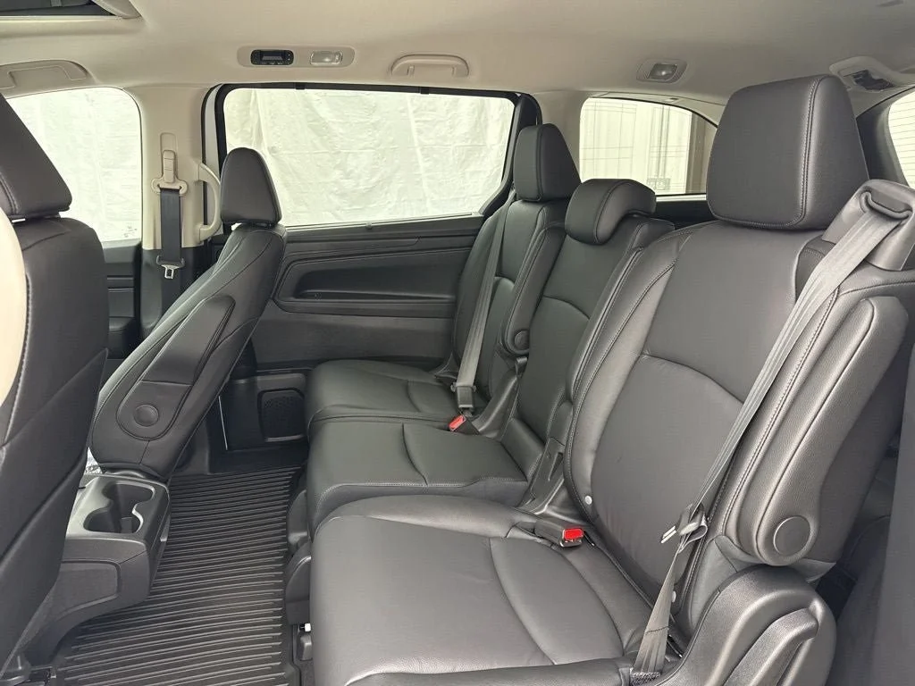 2026 Honda Odyssey EX-L - Photo 17