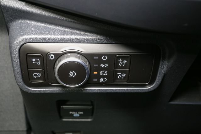 Used 2025 Gray Ford Raptor image 35
