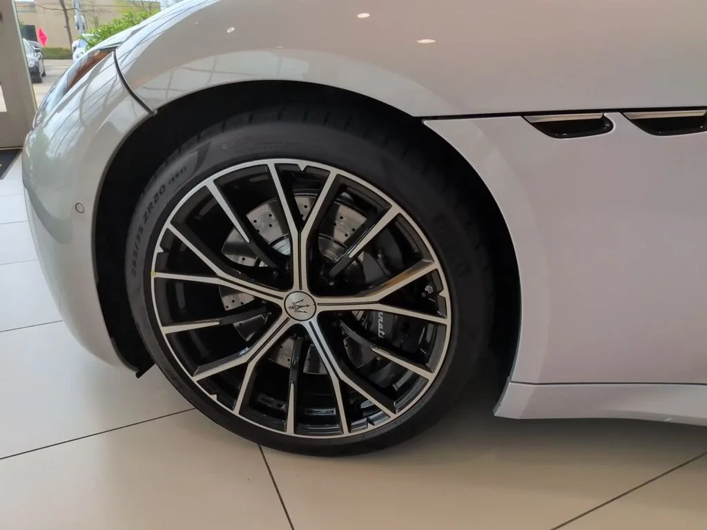 2026 Maserati GranCabrio Base - Photo 11