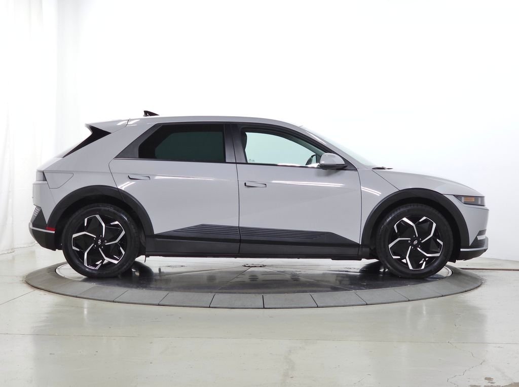 Certified Used 2023 Cyber Gray Hyundai SE image 12