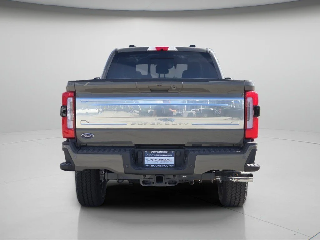 New 2026 Marsh Gray Ford Platinum image 32