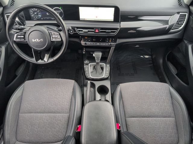 Certified Used 2024 White Kia X-Line image 24