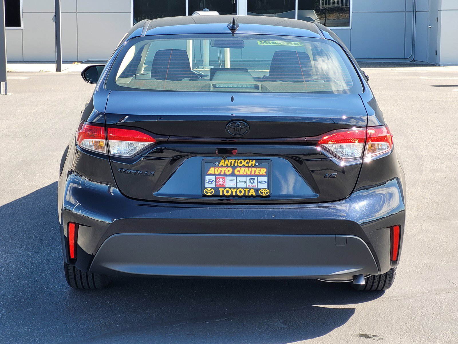 Used 2025  Toyota LE image 5