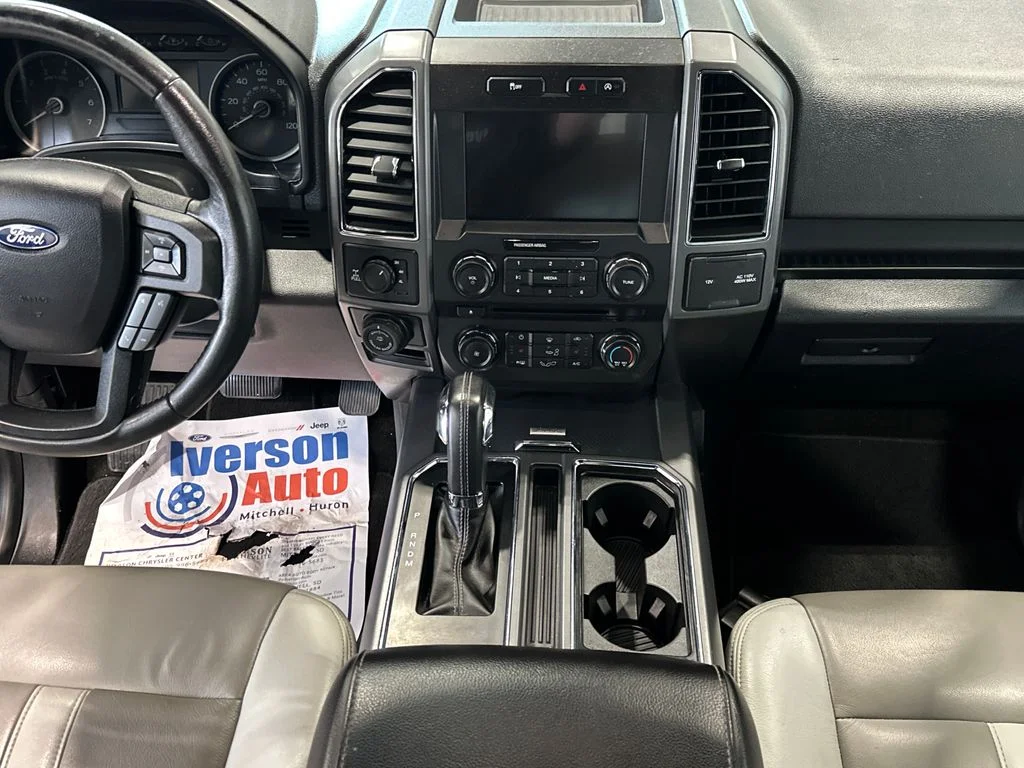 Used 2018 Silver Ford XLT image 29