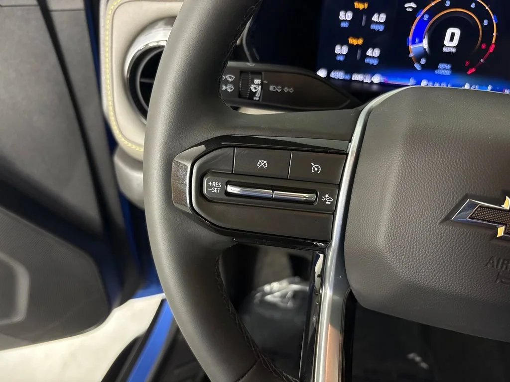 New 2026 Reef Blue Metallic Chevrolet ZR2 image 25