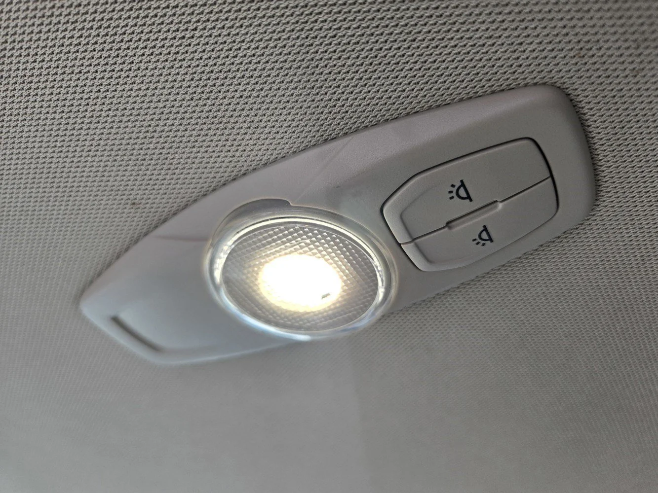Used 2018 Blue Metallic LINCOLN Select image 31