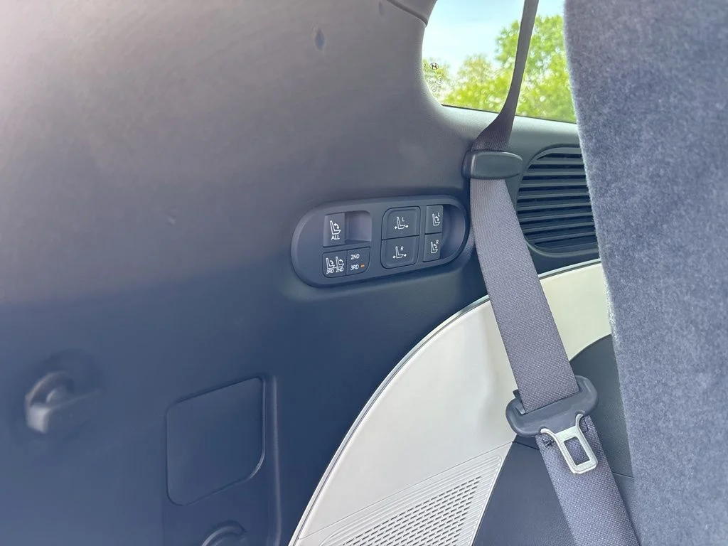 Used 2026 Black Hyundai Calligraphy image 14