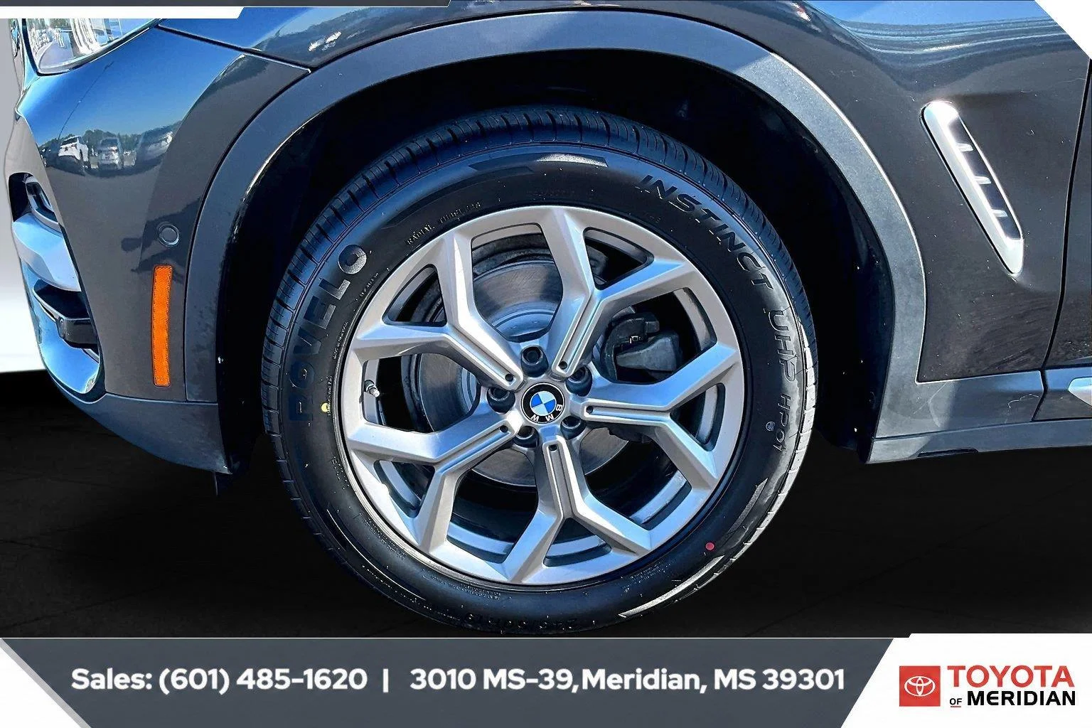 Used 2020 Dark Graphite Metallic BMW xDrive30i image 7