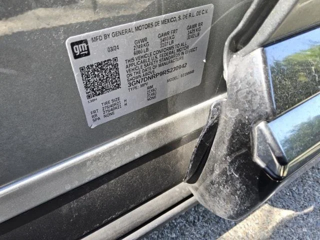 Used 2024 Sterling Gray Metallic Chevrolet RS image 24