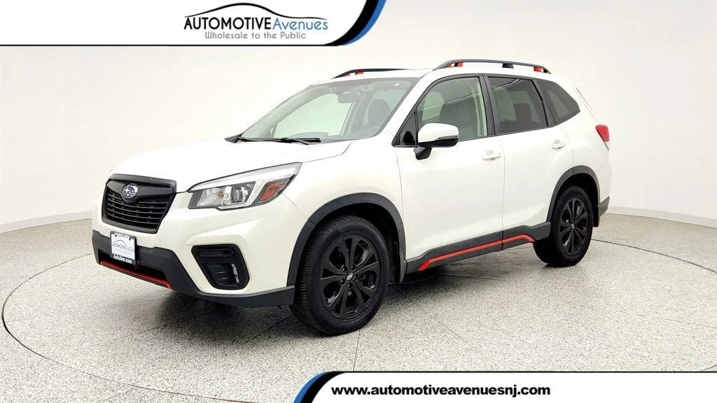 Used 2019 Crystal White Pearl Subaru 2.5i Sport w/ Multimedia Plus Audio & Blind Spot Detection image 1