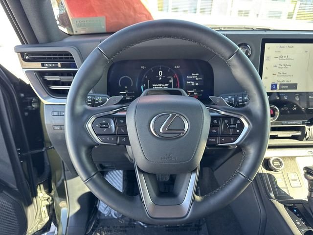 Certified Used 2025 Green Lexus 550 Luxury image 14