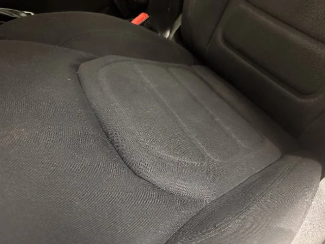 Used 2020 Black Jeep Latitude 4x4 image 7