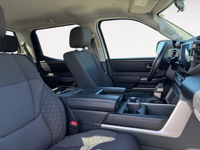 Used 2022 White Toyota SR5 image 15
