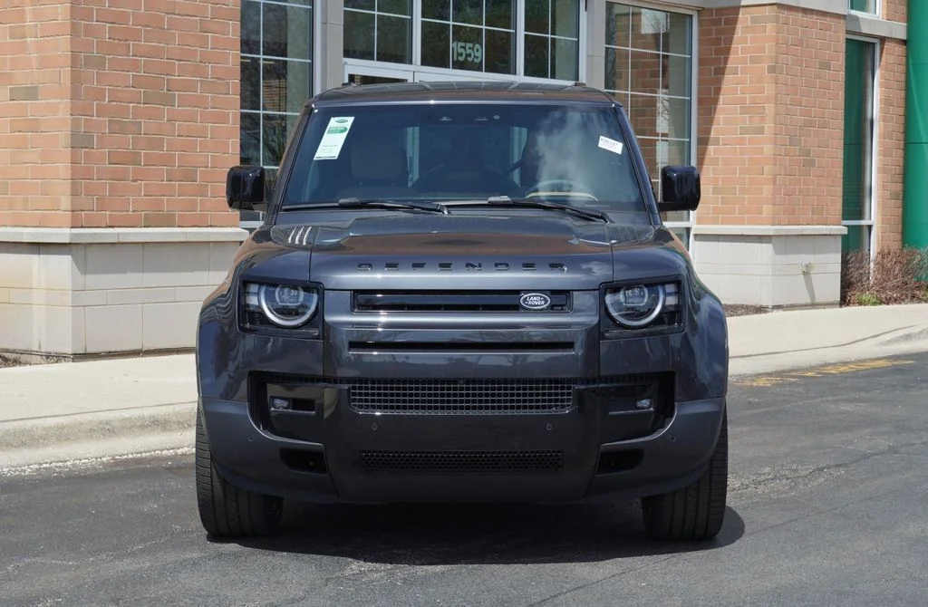 New 2026 Carpathian Grey Land Rover S image 4