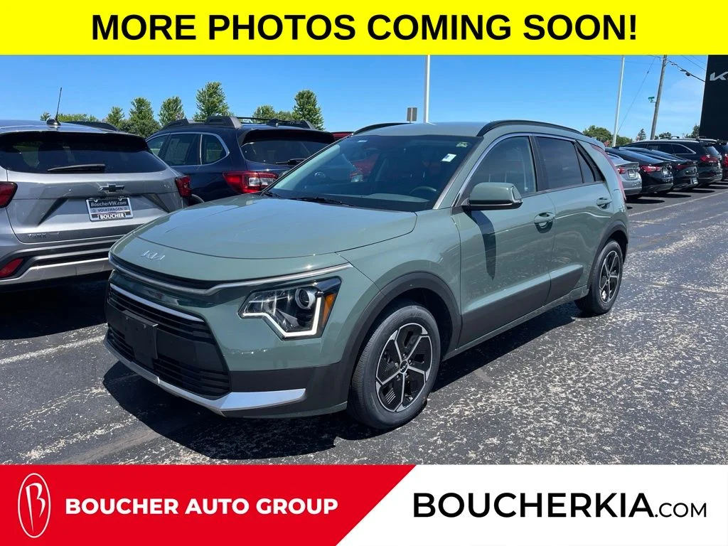 2024 Kia Niro EX HEV's photo
