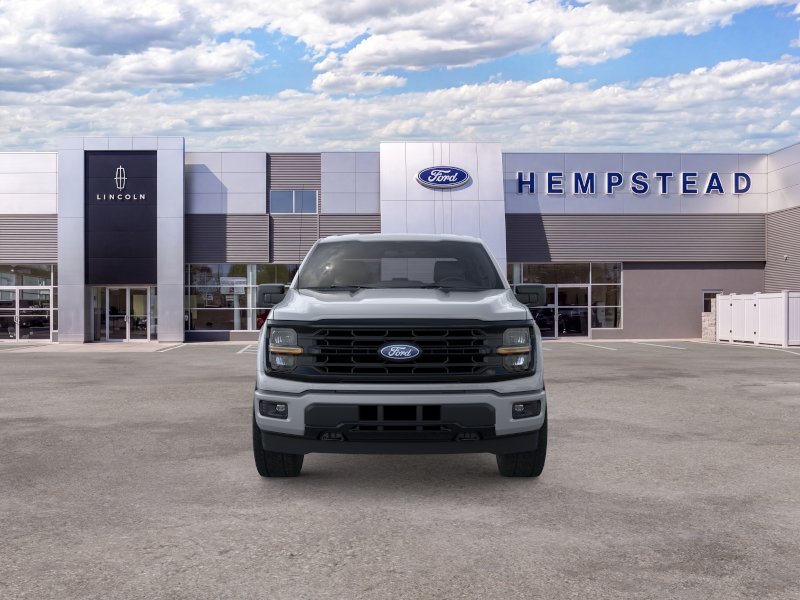 New 2026 Avalanche Ford XLT image 6