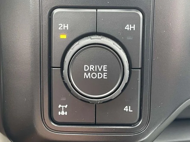 New 2026 Black Ford Platinum image 23