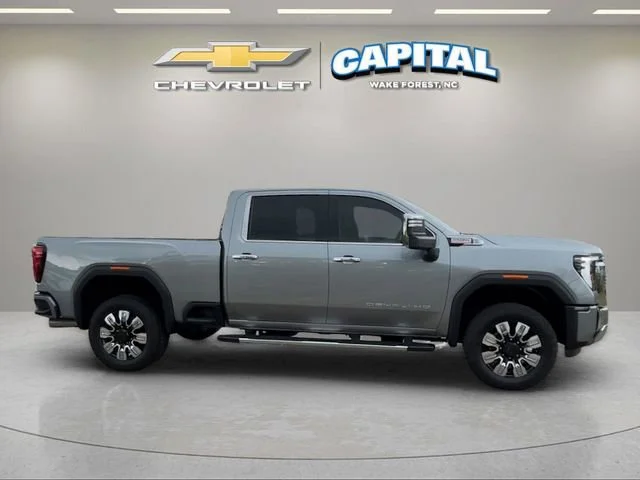 Used 2025 Sterling Metallic GMC Denali image 6