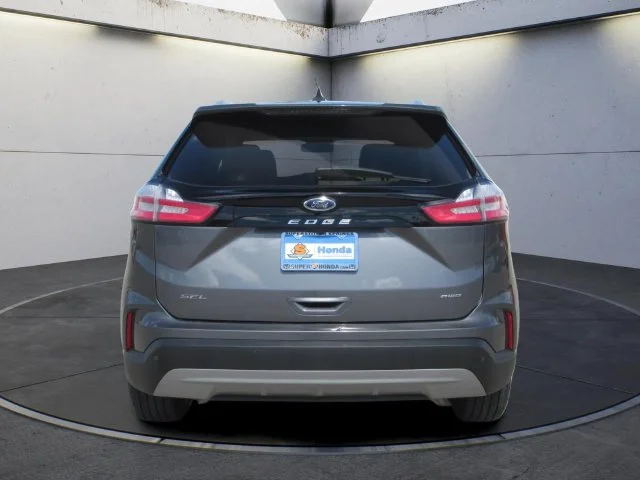 Used 2024 Gray Metallic Ford SEL image 6