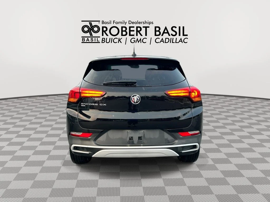 Used 2022 Black Buick Preferred image 7