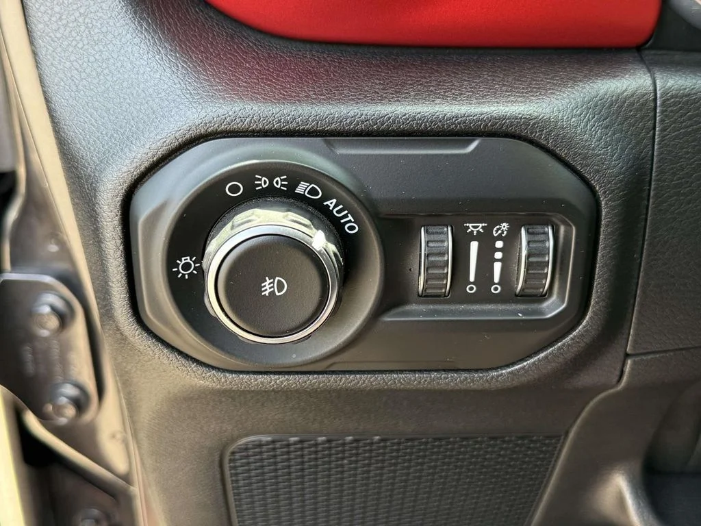 Used 2021 Gray Jeep Unlimited Rubicon image 30