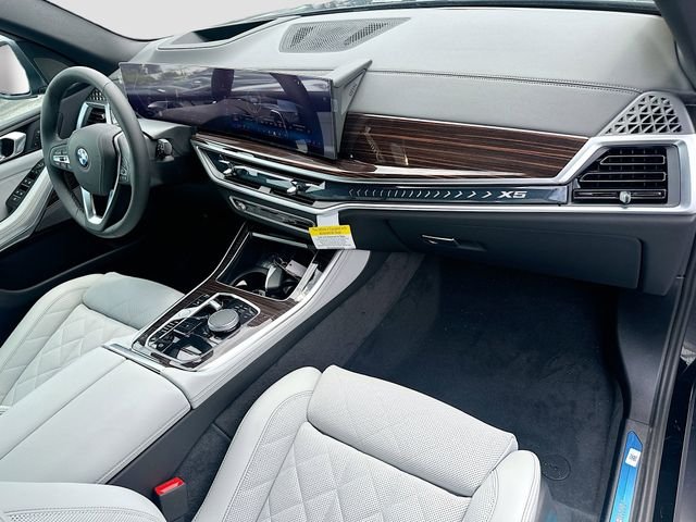 2026 BMW X5 40i - Photo 24