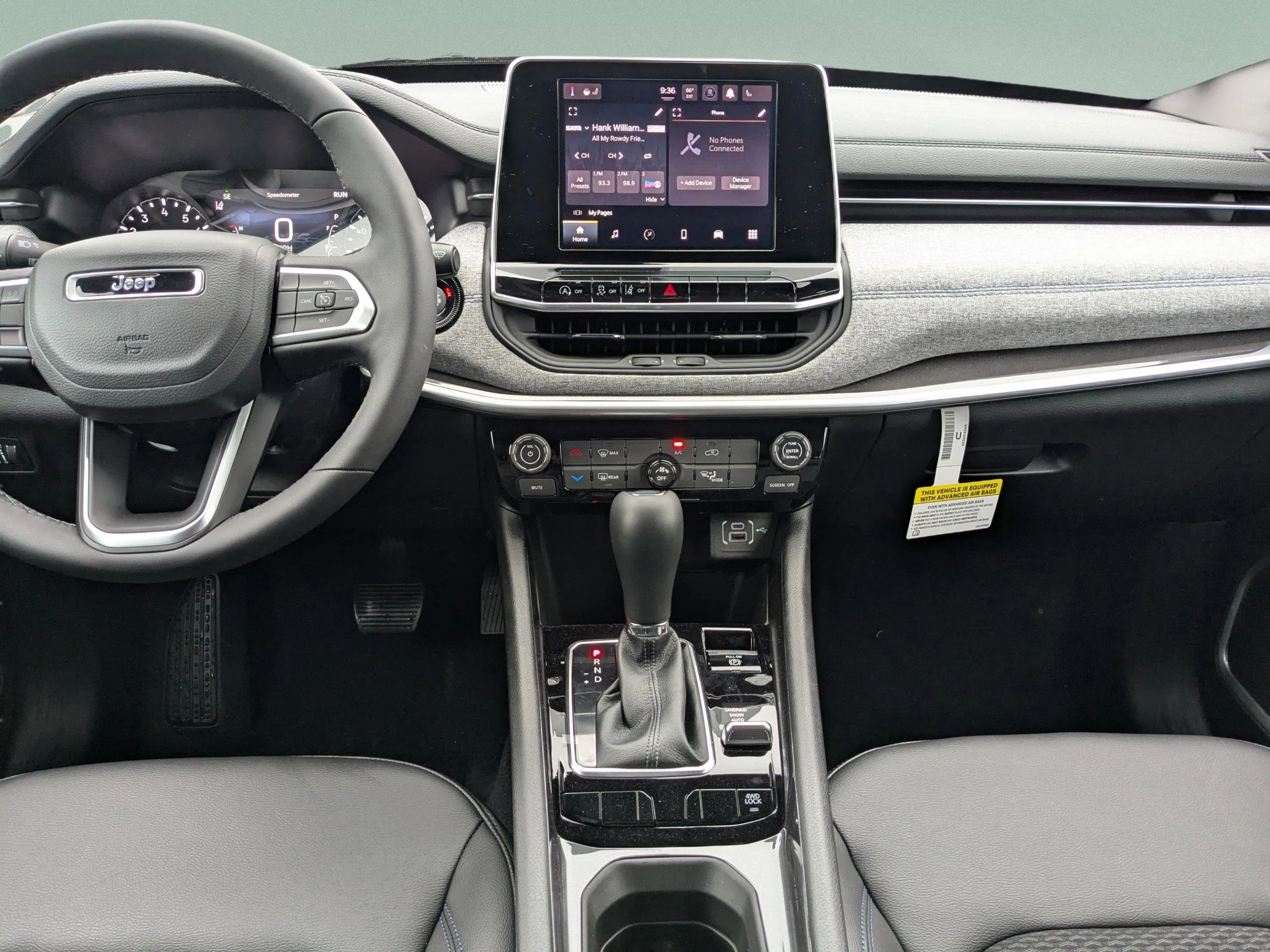 2025 Jeep Compass Latitude - Photo 15