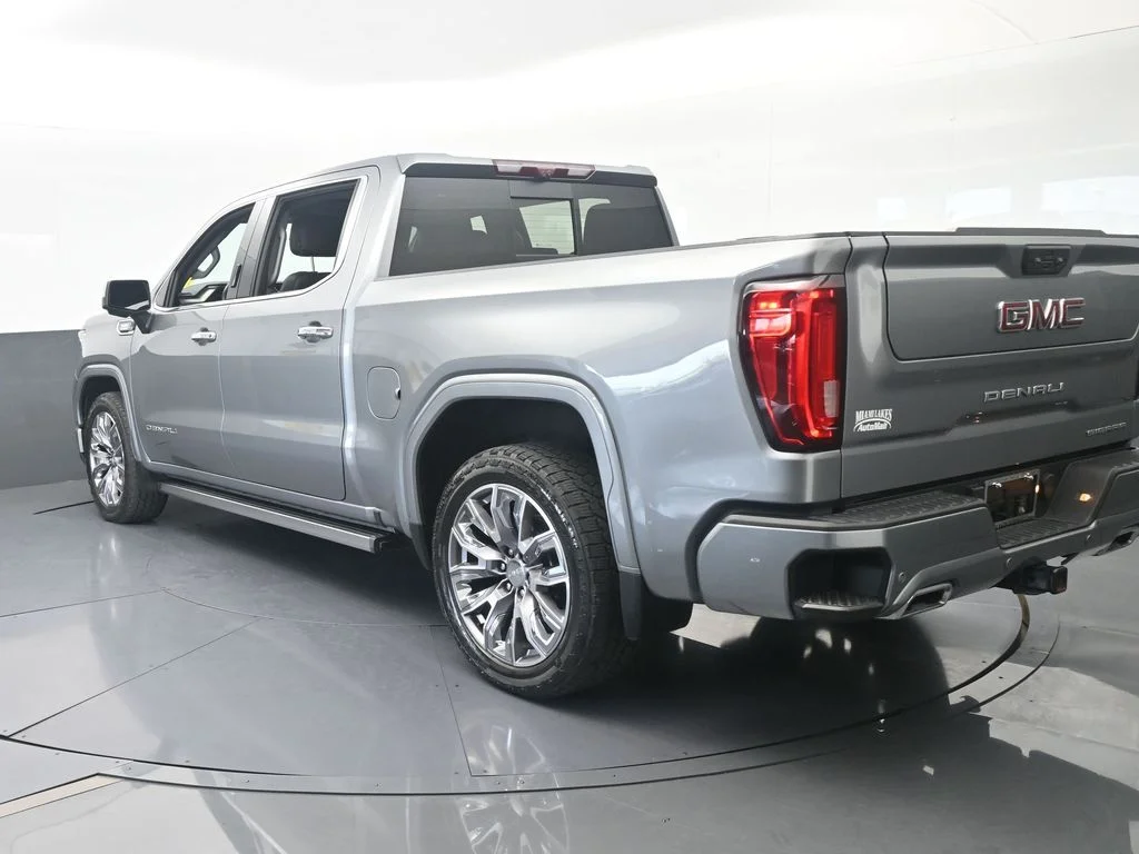 Used 2023 Sterling Metallic GMC Denali image 3