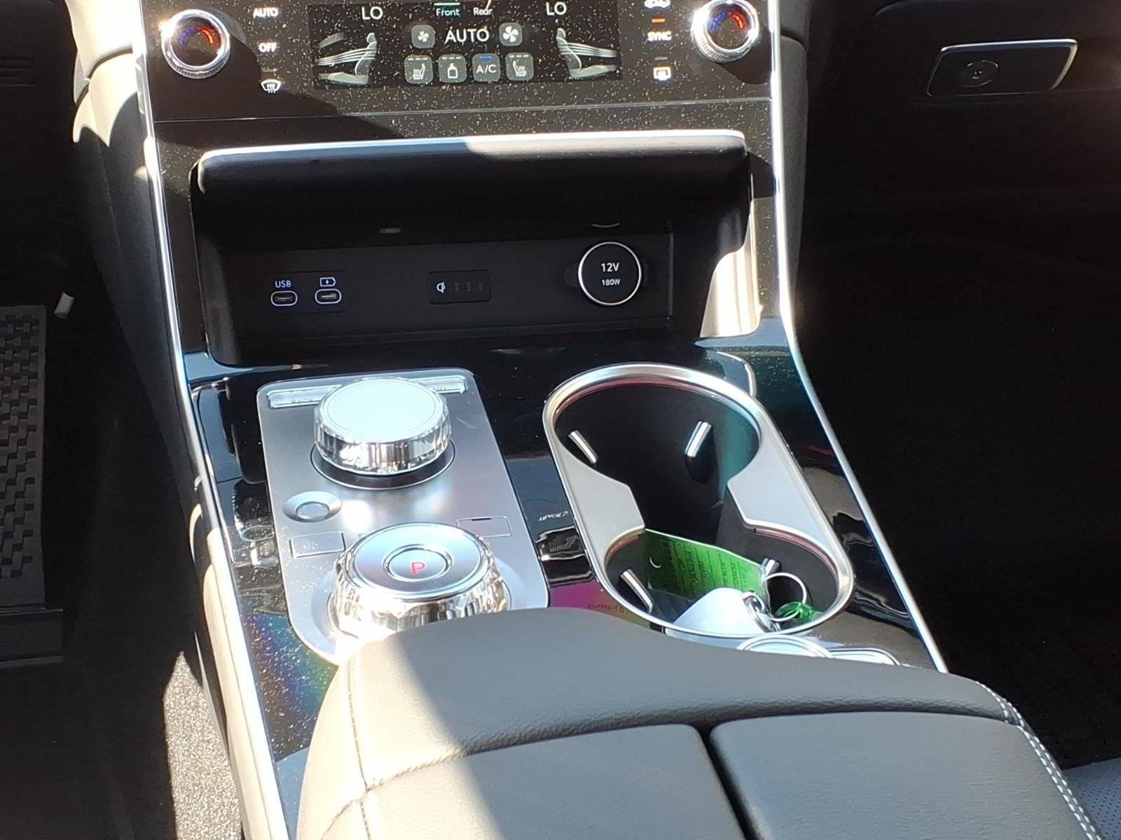 2026 GENESIS GV80 Standard - Photo 26