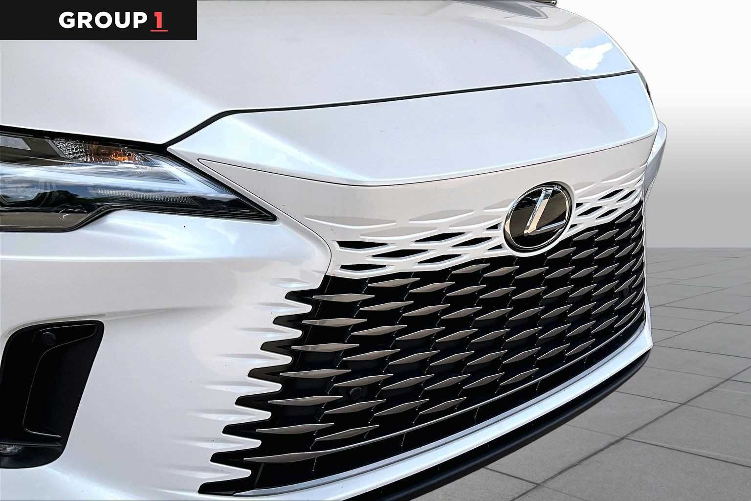 Certified Used 2024 Eminent White Pearl Lexus  image 27