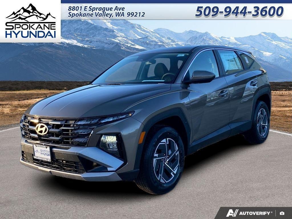 2026 Hyundai Tucson Blue SE HEV AWD's photo