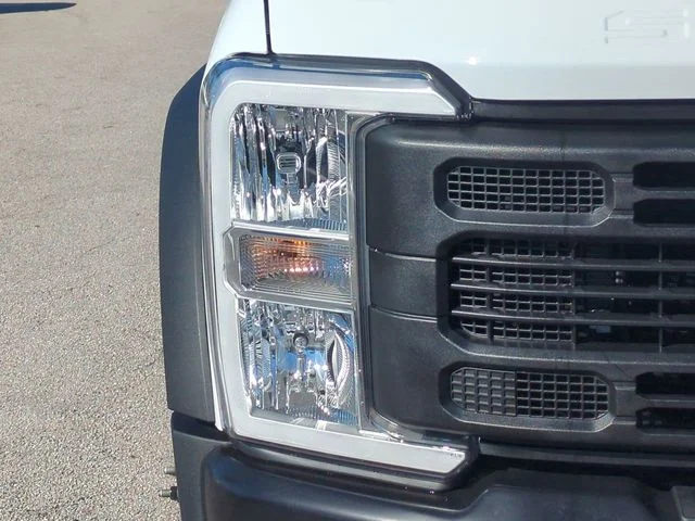 New 2026 Oxford White Ford F-450® XL image 10