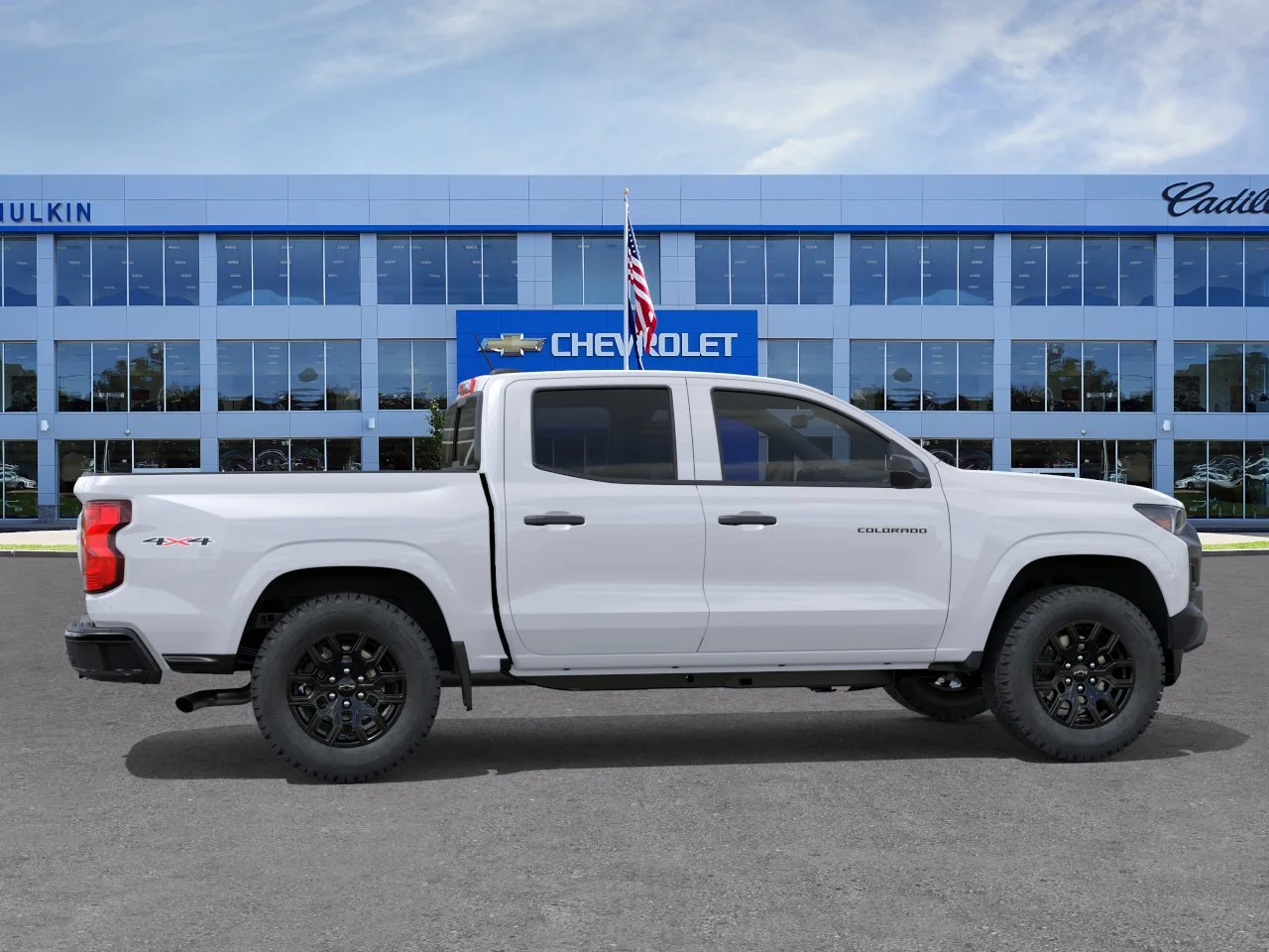 New 2026 Summit White Chevrolet WT image 5