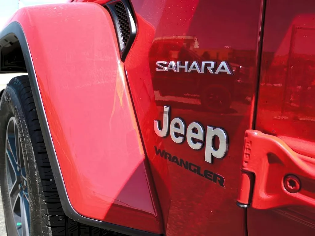 Used 2023 Firecracker Red Jeep Sahara image 34