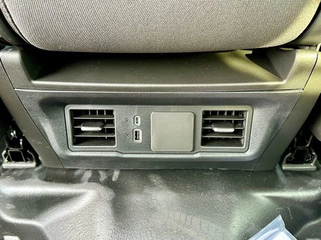 2025 GMC Sierra 3500HD Pro - Photo 19