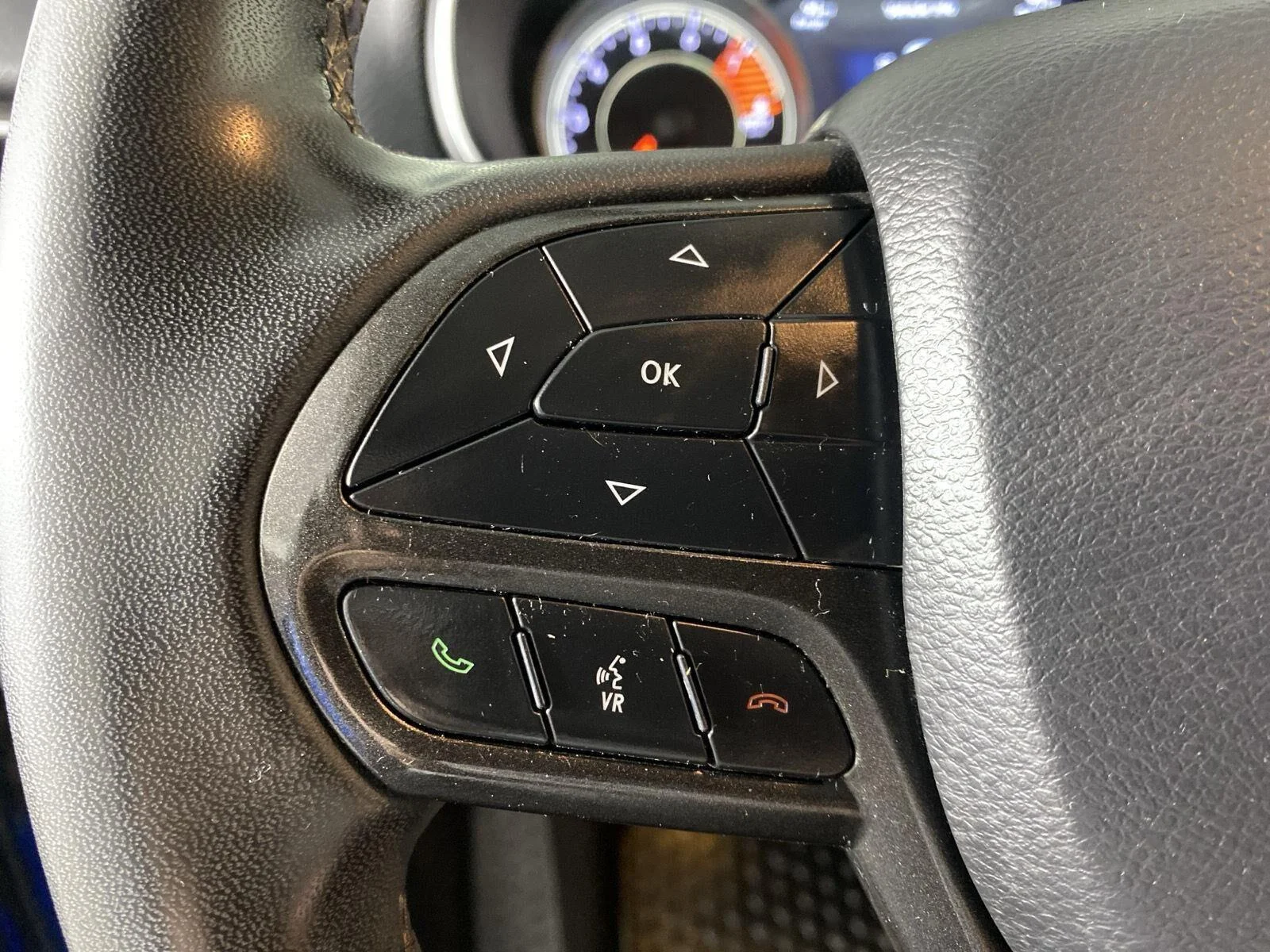 Used 2022 Hydro Blue Pearlcoat Jeep Trailhawk image 23