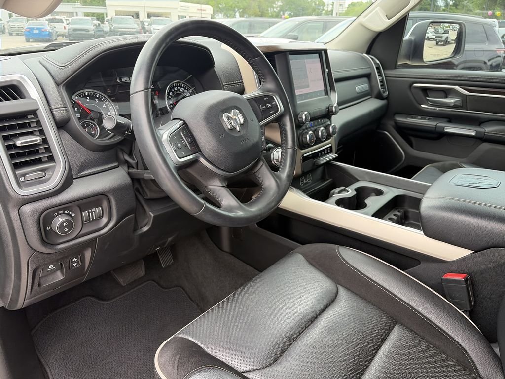 Used 2022 Silver Ram Laramie image 12