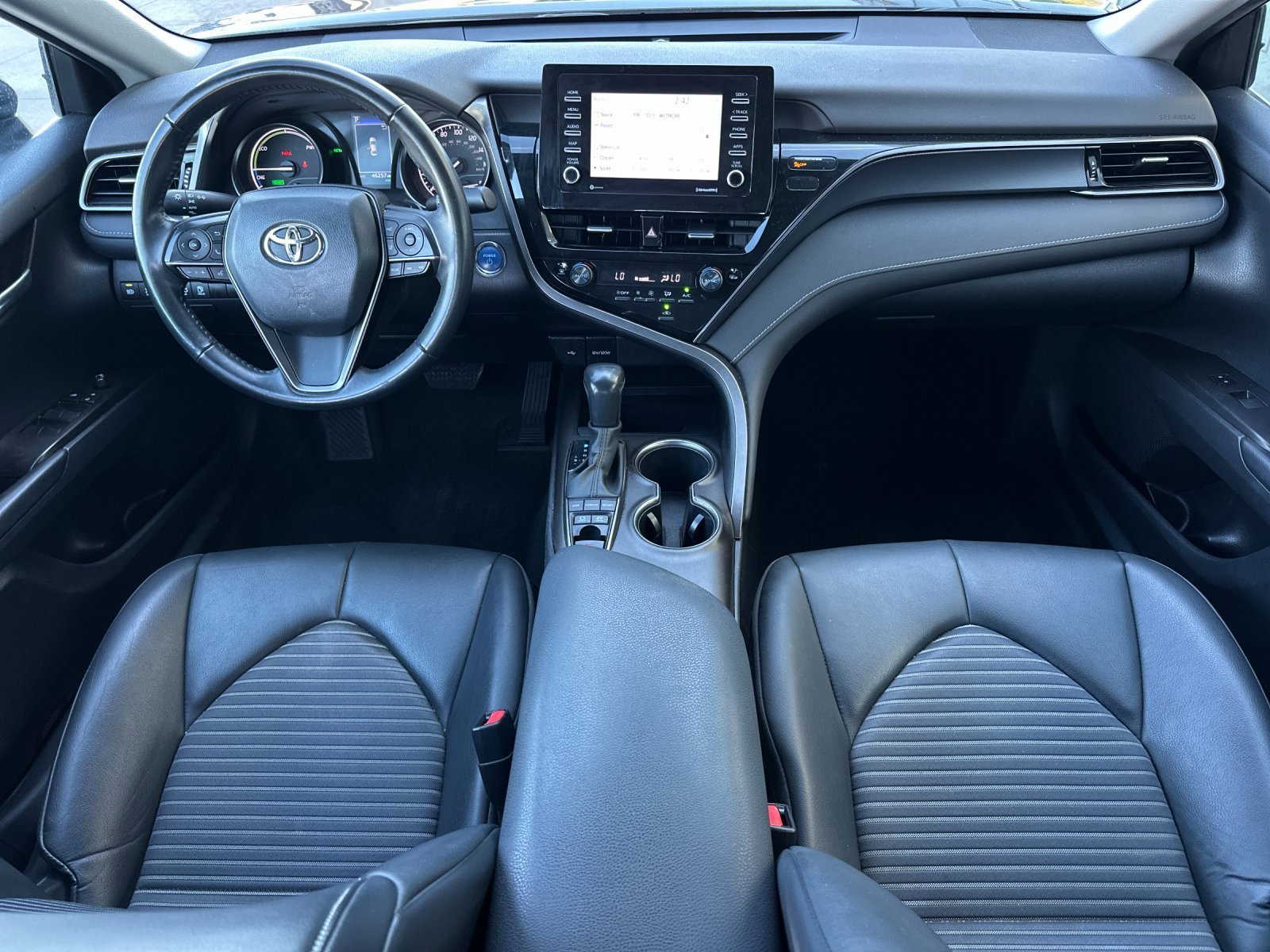 Used 2023 Midnight Black Metallic Toyota SE image 13