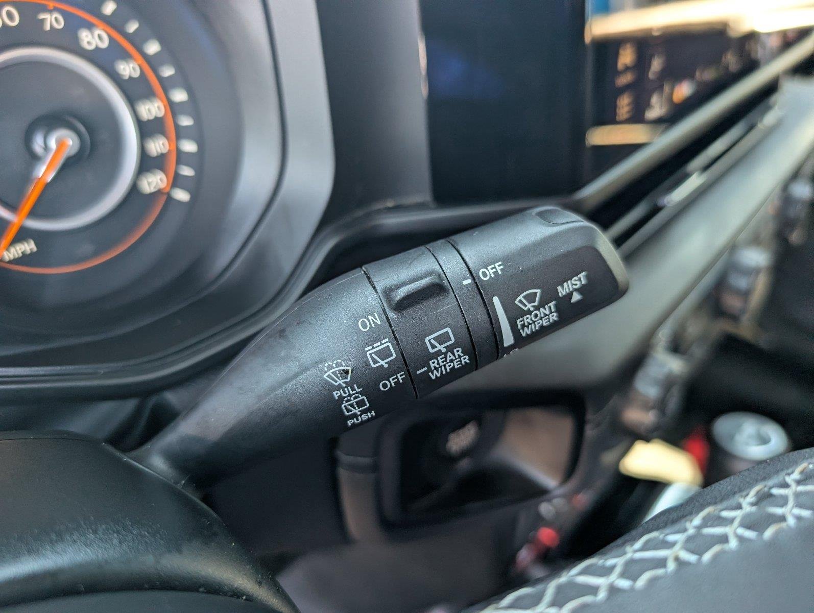 2025 Jeep Wrangler 4-Door Rubicon - Photo 30