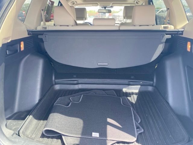 Used 2020  Honda Touring image 33