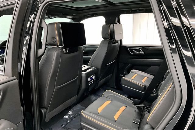 Used 2023 Onyx Black GMC AT4 image 31