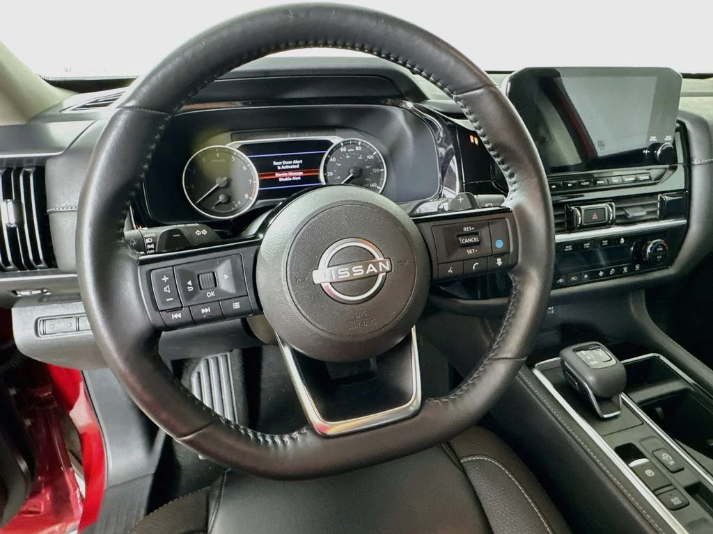 Used 2024 Red Nissan SL image 12