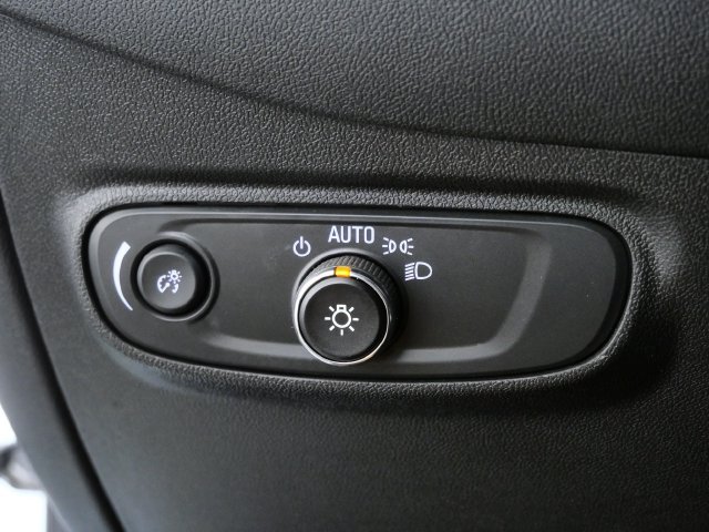 Certified Used 2024 White Chevrolet RS image 27