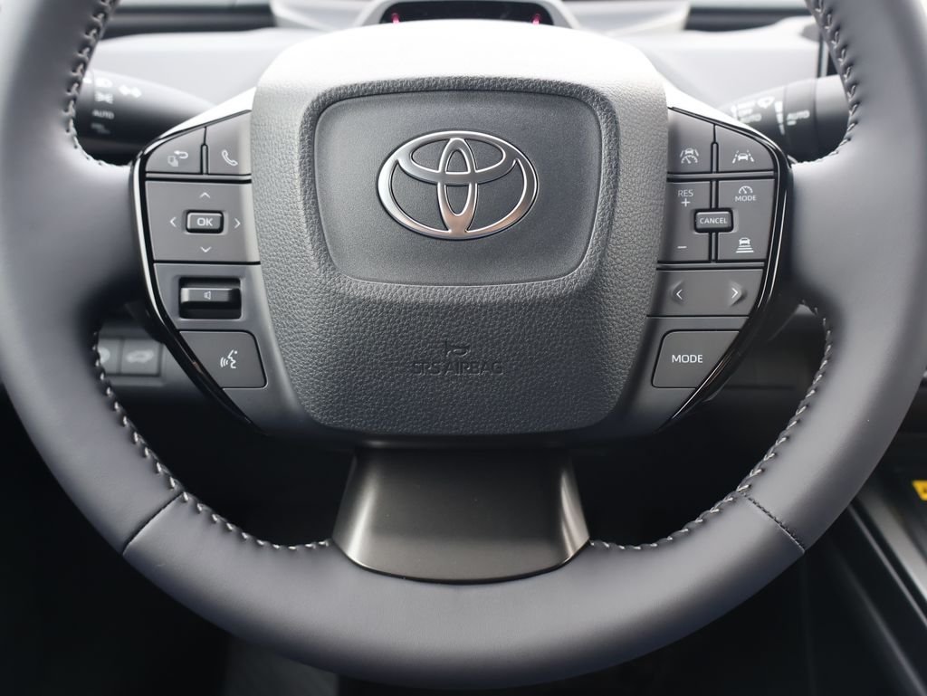 2026 Toyota bZ XLE - Photo 13