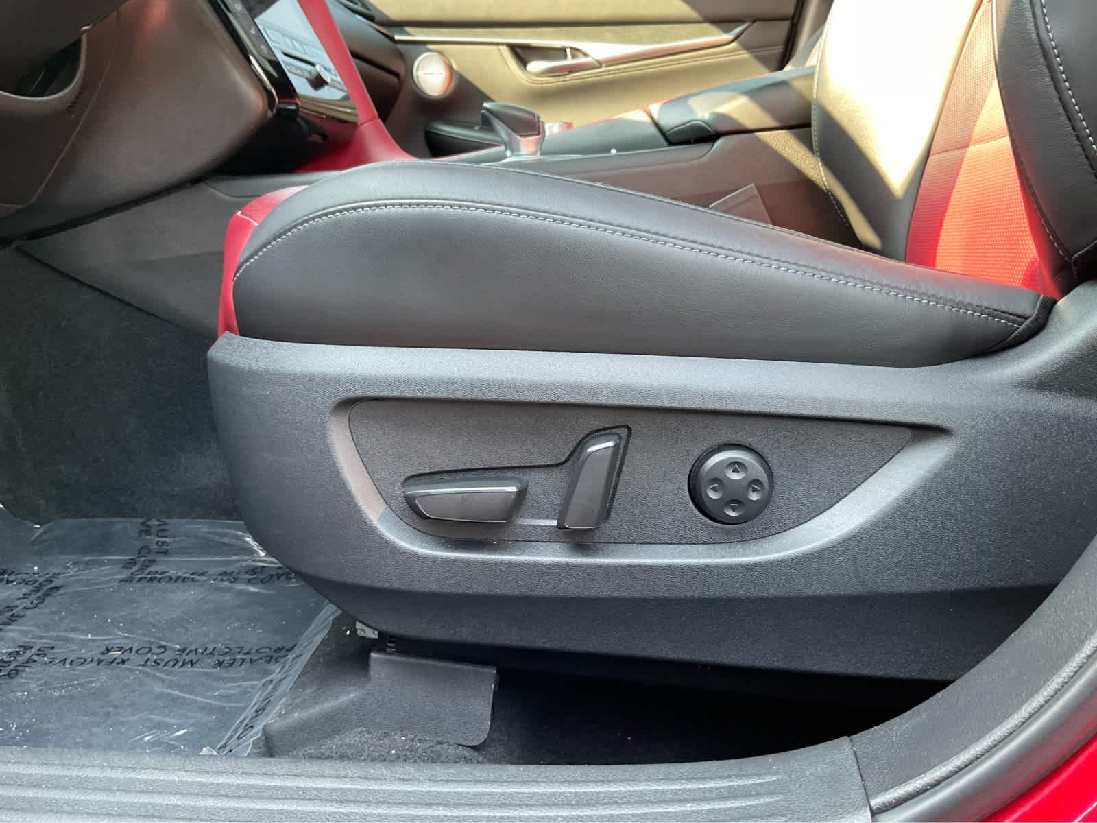 Used 2023 Dynamic Sunstone Red INFINITI SENSORY image 14