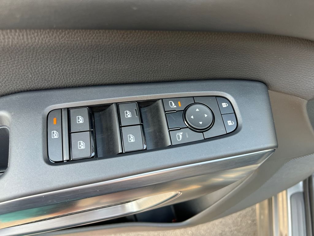 Used 2024 Gray Nissan Rock Creek image 12