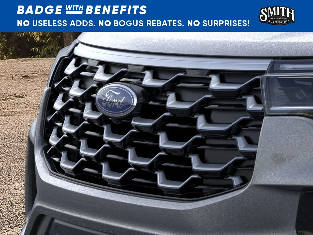 New 2026 Carbonized Gray Metallic Ford Platinum™ image 18