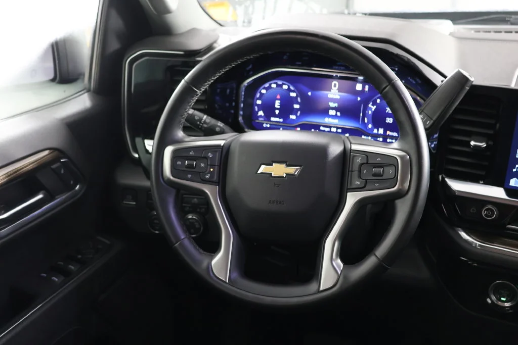Used 2023 Ash Chevrolet LT image 10