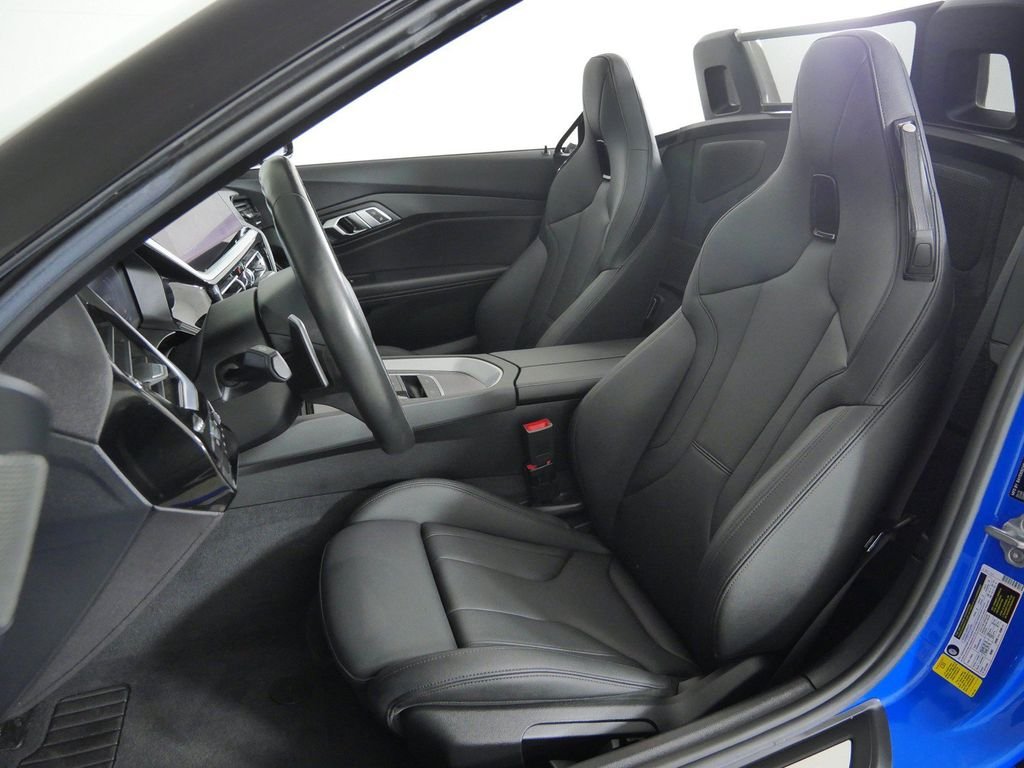 Used 2020 Blue BMW sDrive M40i image 29