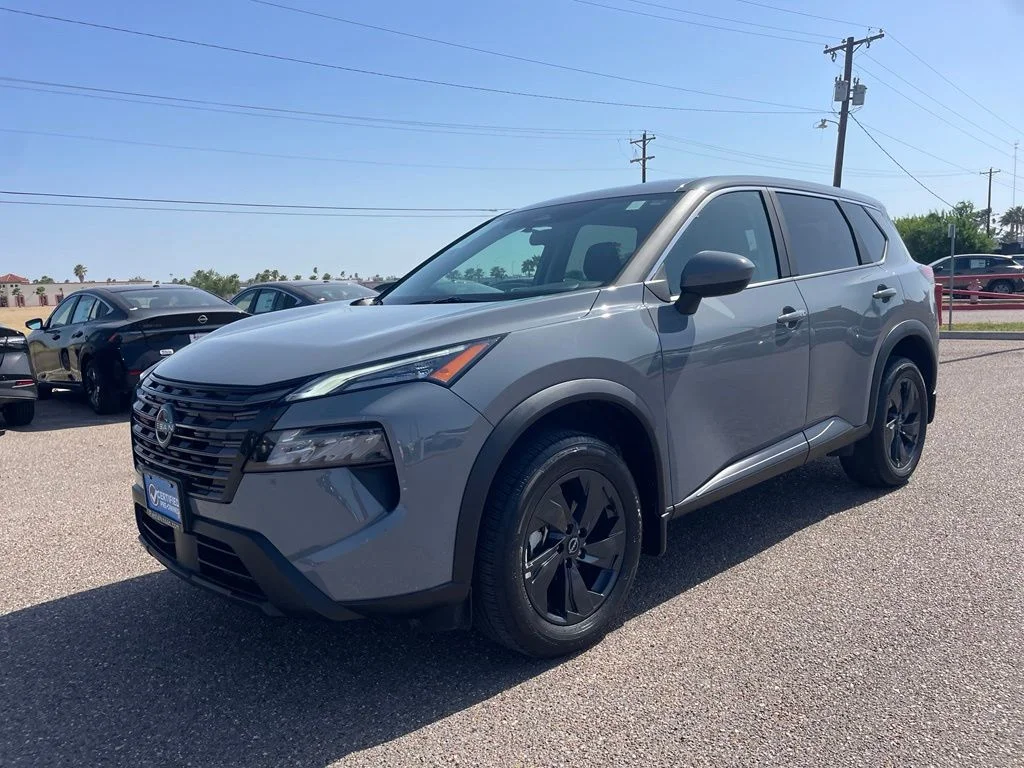 Used 2026 Gray Nissan SV image 3